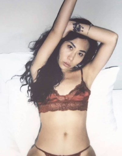 台北醫美葛鎂診所產後媽媽隆乳術前生活照